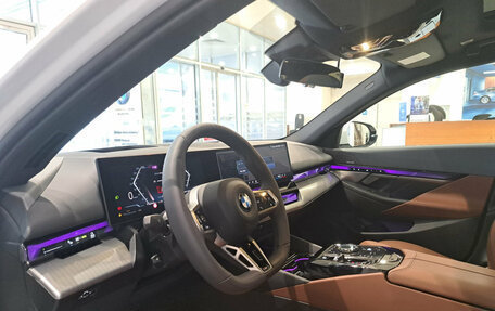 BMW 5 серия, 2025 год, 9 500 000 рублей, 16 фотография