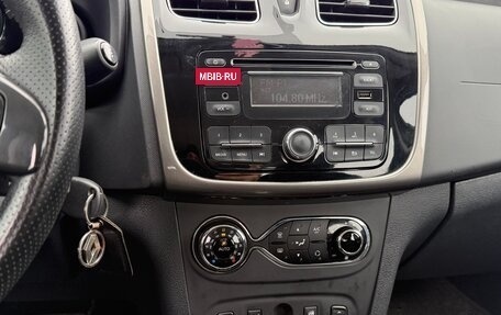 Renault Sandero II рестайлинг, 2016 год, 850 000 рублей, 23 фотография