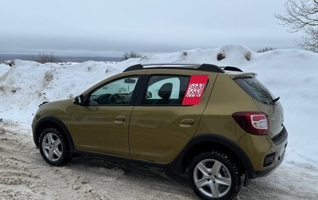 Renault Sandero II рестайлинг, 2016 год, 850 000 рублей, 25 фотография