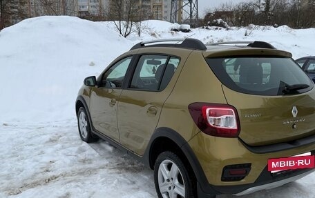Renault Sandero II рестайлинг, 2016 год, 850 000 рублей, 33 фотография