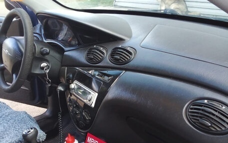 Ford Focus IV, 2001 год, 350 000 рублей, 9 фотография