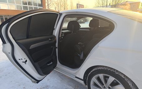 Volkswagen Passat B8 рестайлинг, 2015 год, 1 530 000 рублей, 11 фотография