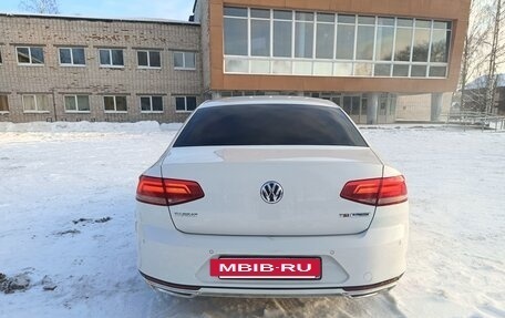 Volkswagen Passat B8 рестайлинг, 2015 год, 1 530 000 рублей, 7 фотография