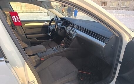 Volkswagen Passat B8 рестайлинг, 2015 год, 1 530 000 рублей, 17 фотография