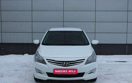 Hyundai Solaris II рестайлинг, 2016 год, 1 045 000 рублей, 2 фотография