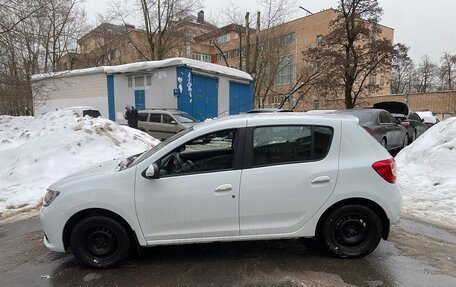 Renault Sandero II рестайлинг, 2018 год, 998 000 рублей, 3 фотография