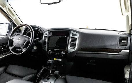 Mitsubishi Pajero IV, 2019 год, 4 099 000 рублей, 9 фотография