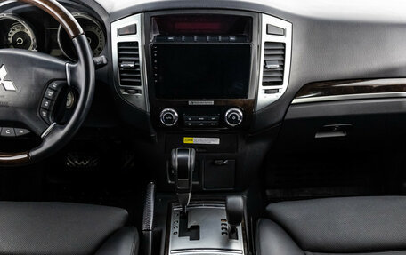 Mitsubishi Pajero IV, 2019 год, 4 099 000 рублей, 13 фотография