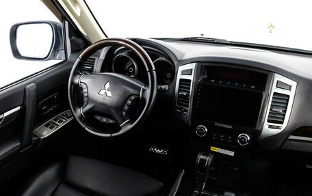 Mitsubishi Pajero IV, 2019 год, 4 099 000 рублей, 14 фотография