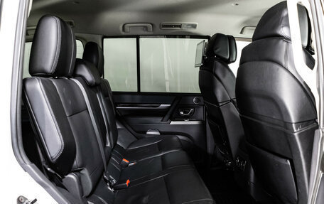 Mitsubishi Pajero IV, 2019 год, 4 099 000 рублей, 20 фотография