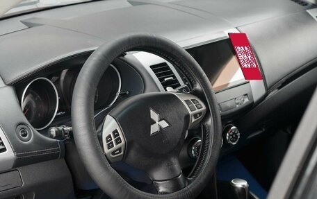 Mitsubishi Outlander III рестайлинг 3, 2011 год, 1 200 000 рублей, 11 фотография