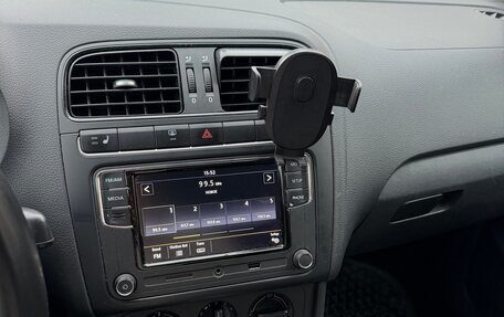 Volkswagen Polo VI (EU Market), 2012 год, 800 000 рублей, 11 фотография