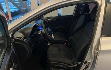 Hyundai Solaris II рестайлинг, 2014 год, 669 000 рублей, 16 фотография