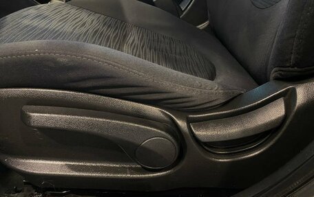 Hyundai Solaris II рестайлинг, 2014 год, 669 000 рублей, 32 фотография