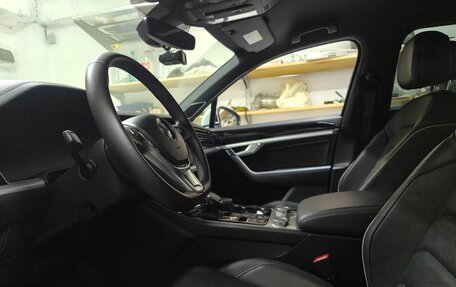 Volkswagen Touareg III, 2019 год, 5 900 000 рублей, 5 фотография