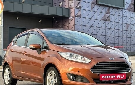 Ford Fiesta, 2015 год, 1 047 000 рублей, 2 фотография