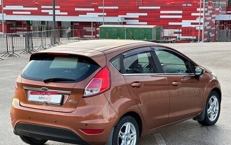 Ford Fiesta, 2015 год, 1 047 000 рублей, 32 фотография