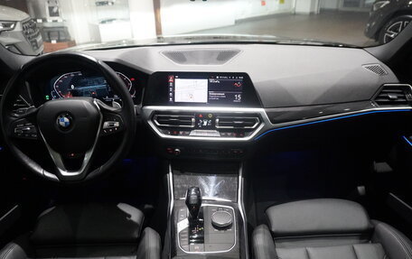 BMW 3 серия, 2021 год, 4 240 000 рублей, 13 фотография