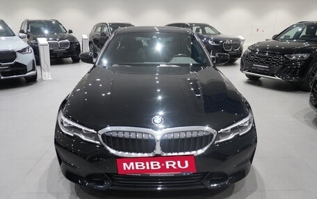 BMW 3 серия, 2021 год, 4 240 000 рублей, 2 фотография