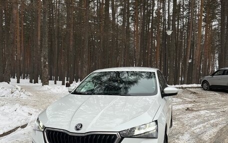 Skoda Rapid II, 2021 год, 1 630 000 рублей, 1 фотография