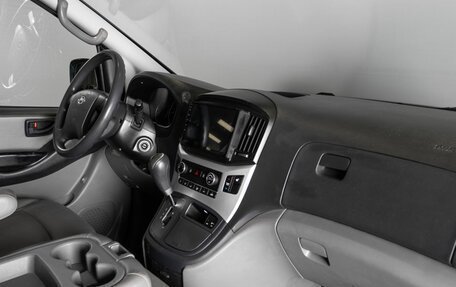 Hyundai Grand Starex Grand Starex I рестайлинг 2, 2017 год, 2 490 000 рублей, 7 фотография