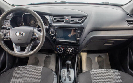 KIA Rio III рестайлинг, 2012 год, 749 000 рублей, 10 фотография