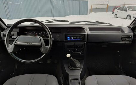 ИЖ 2126 «Ода», 2000 год, 99 000 рублей, 17 фотография