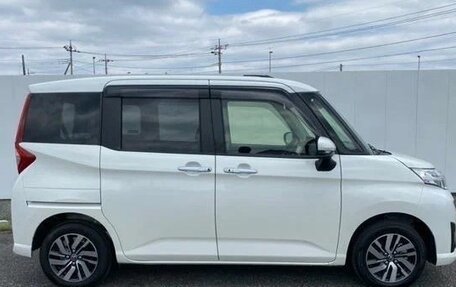 Toyota Roomy I, 2021 год, 980 000 рублей, 5 фотография