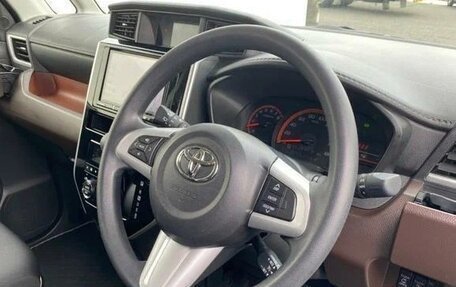 Toyota Roomy I, 2021 год, 980 000 рублей, 9 фотография