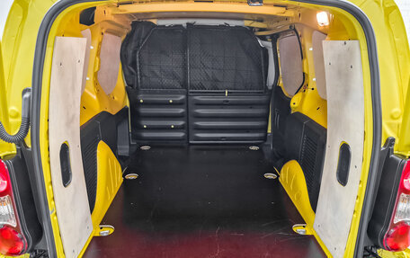 Peugeot Partner II рестайлинг 2, 2021 год, 2 055 000 рублей, 10 фотография