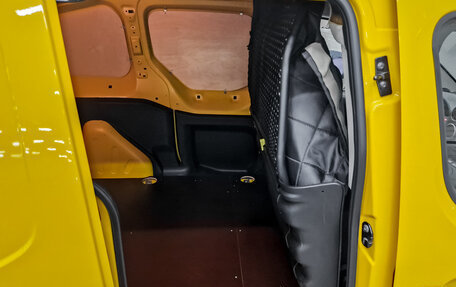 Peugeot Partner II рестайлинг 2, 2021 год, 2 055 000 рублей, 12 фотография