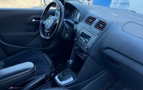 Volkswagen Polo VI (EU Market), 2017 год, 750 000 рублей, 11 фотография