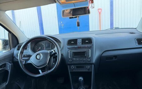 Volkswagen Polo VI (EU Market), 2017 год, 750 000 рублей, 12 фотография