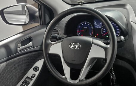 Hyundai Solaris II рестайлинг, 2011 год, 470 000 рублей, 17 фотография