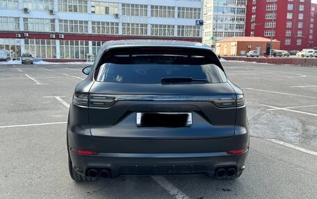 Porsche Cayenne III, 2022 год, 15 500 000 рублей, 10 фотография