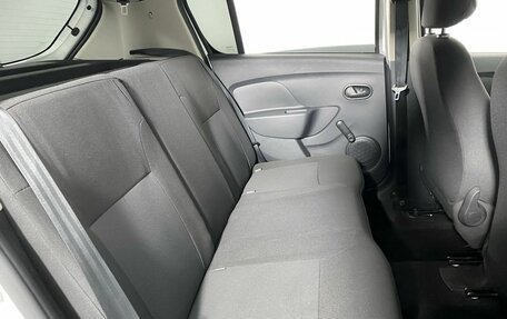 Renault Sandero II рестайлинг, 2019 год, 912 000 рублей, 16 фотография