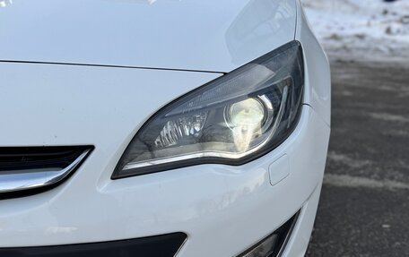 Opel Astra J, 2014 год, 815 000 рублей, 25 фотография