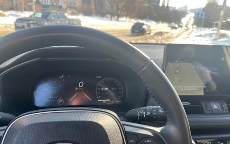 Toyota RAV4, 2024 год, 3 750 000 рублей, 3 фотография