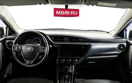 Toyota Corolla, 2018 год, 1 449 000 рублей, 10 фотография