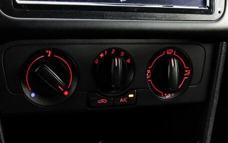 Volkswagen Polo VI (EU Market), 2017 год, 1 199 000 рублей, 9 фотография