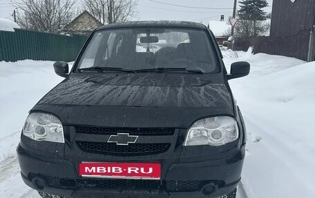 Chevrolet Niva I рестайлинг, 2013 год, 470 000 рублей, 1 фотография