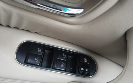 Nissan Patrol, 2011 год, 1 800 000 рублей, 5 фотография