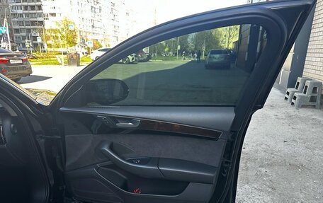 Audi A8, 2013 год, 2 300 000 рублей, 10 фотография