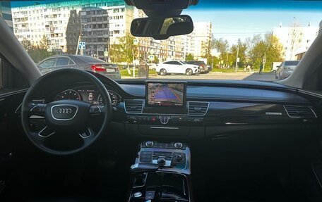 Audi A8, 2013 год, 2 300 000 рублей, 13 фотография