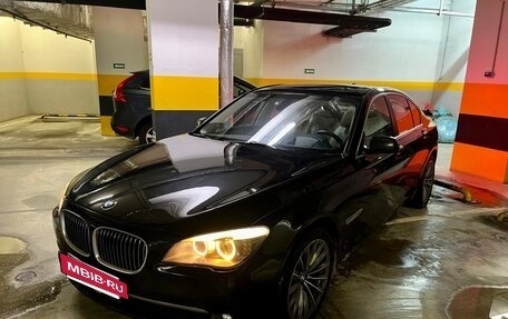 BMW 7 серия, 2011 год, 2 390 000 рублей, 16 фотография