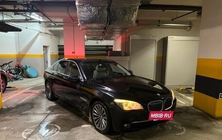 BMW 7 серия, 2011 год, 2 390 000 рублей, 10 фотография