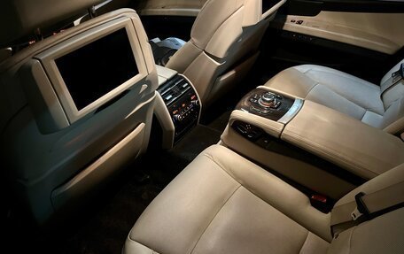 BMW 7 серия, 2011 год, 2 390 000 рублей, 27 фотография