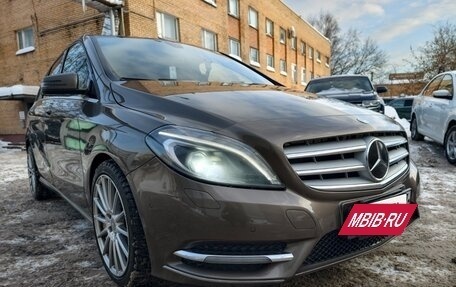 Mercedes-Benz B-Класс, 2013 год, 949 000 рублей, 3 фотография