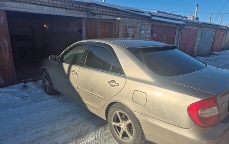 Toyota Camry V40, 2003 год, 600 000 рублей, 2 фотография