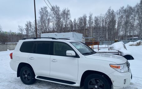 Toyota Land Cruiser 200, 2014 год, 4 150 000 рублей, 2 фотография